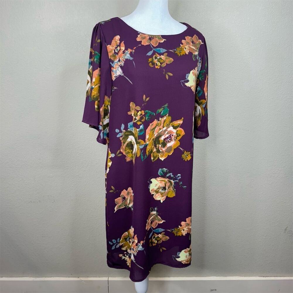 Everly Women's M Purple Floral Shift Dress Knee Length 3/4 Sleeve